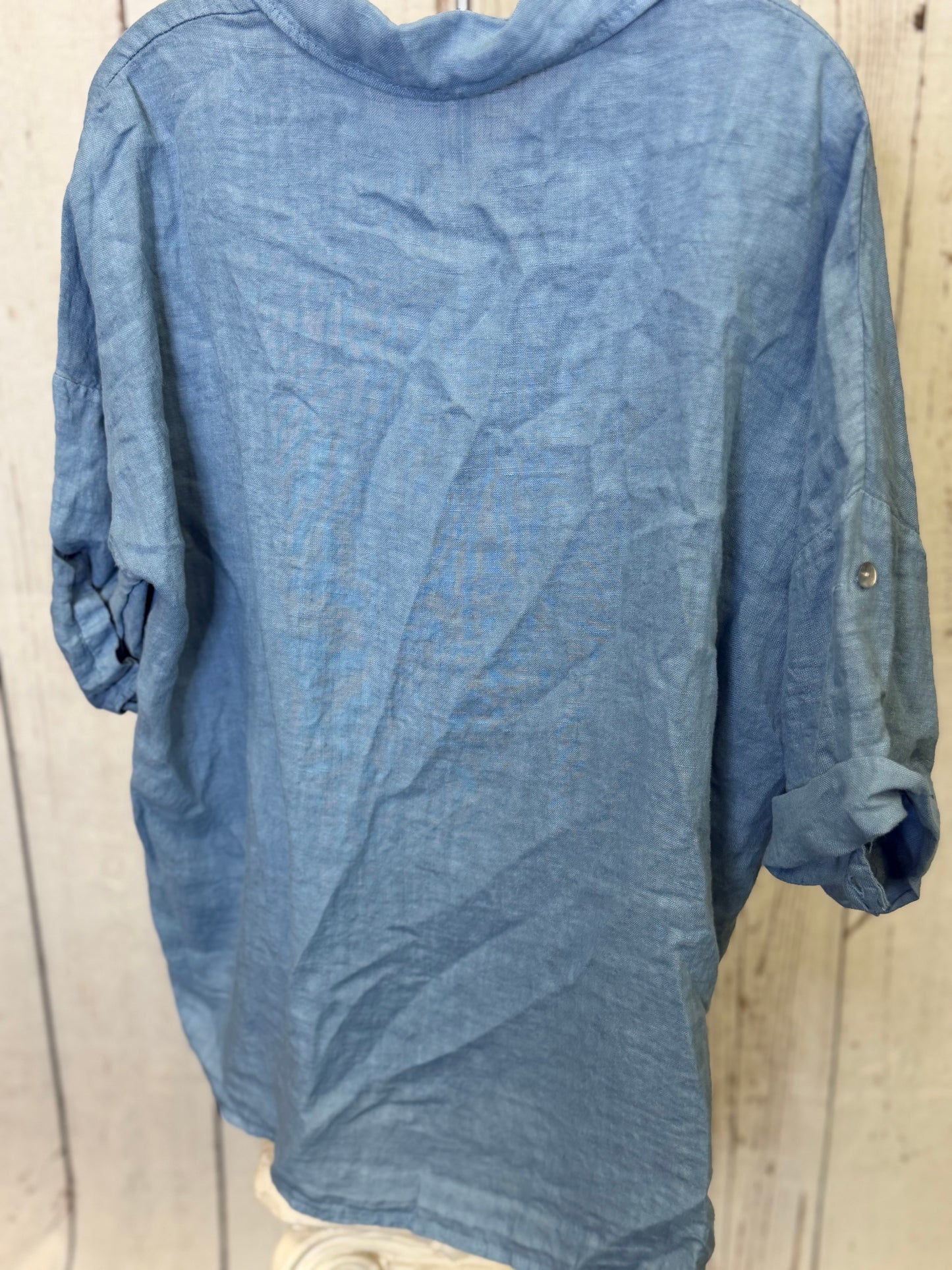 Made in Italy Collared Linen Blouse with Flower Detail