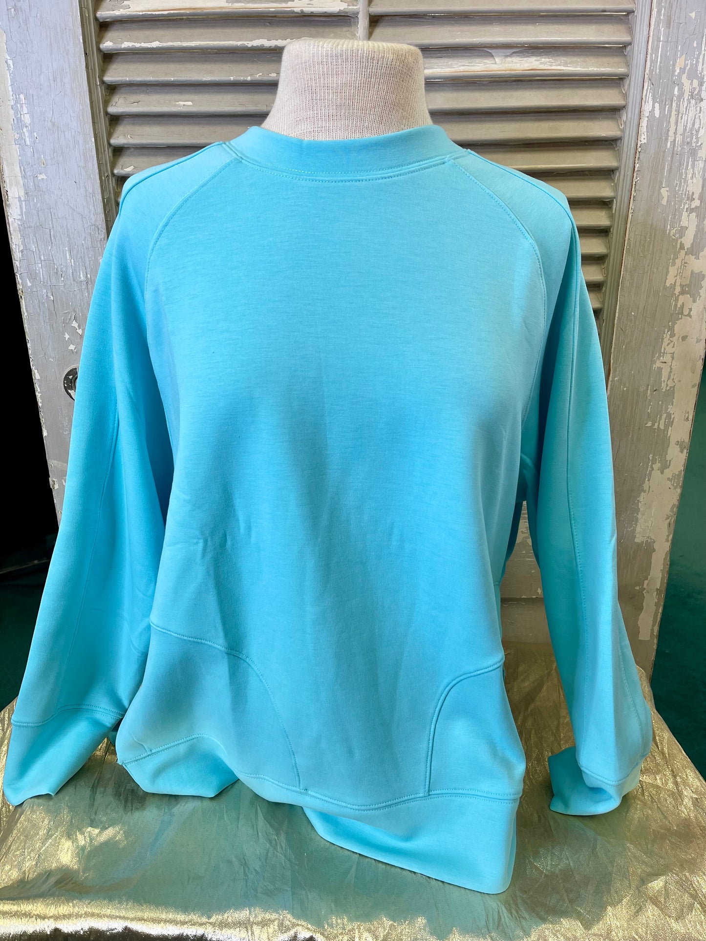 SCUBA ROUND NECK PULLOVER WITH SIDE SLITS