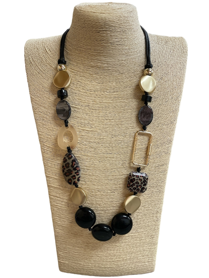LEOPARD GEOMETRIC ACRYLIC NECKLACE