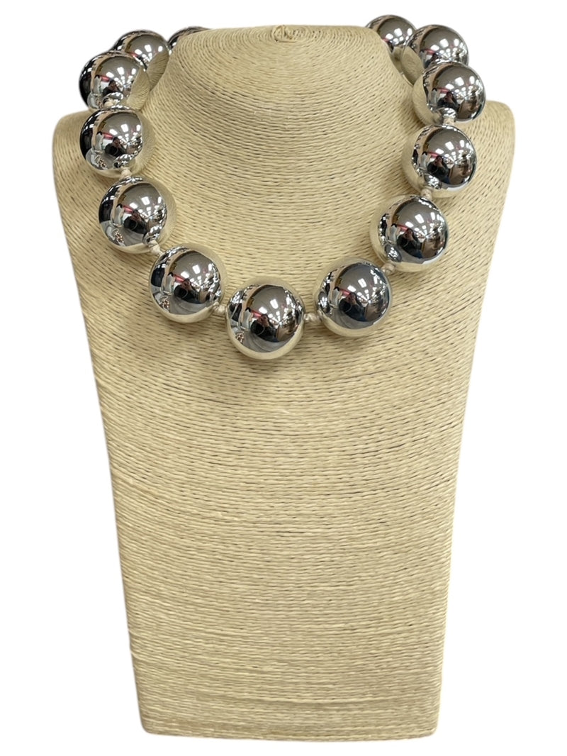CHUNKY BEADED BALL SHORT NECKLACE