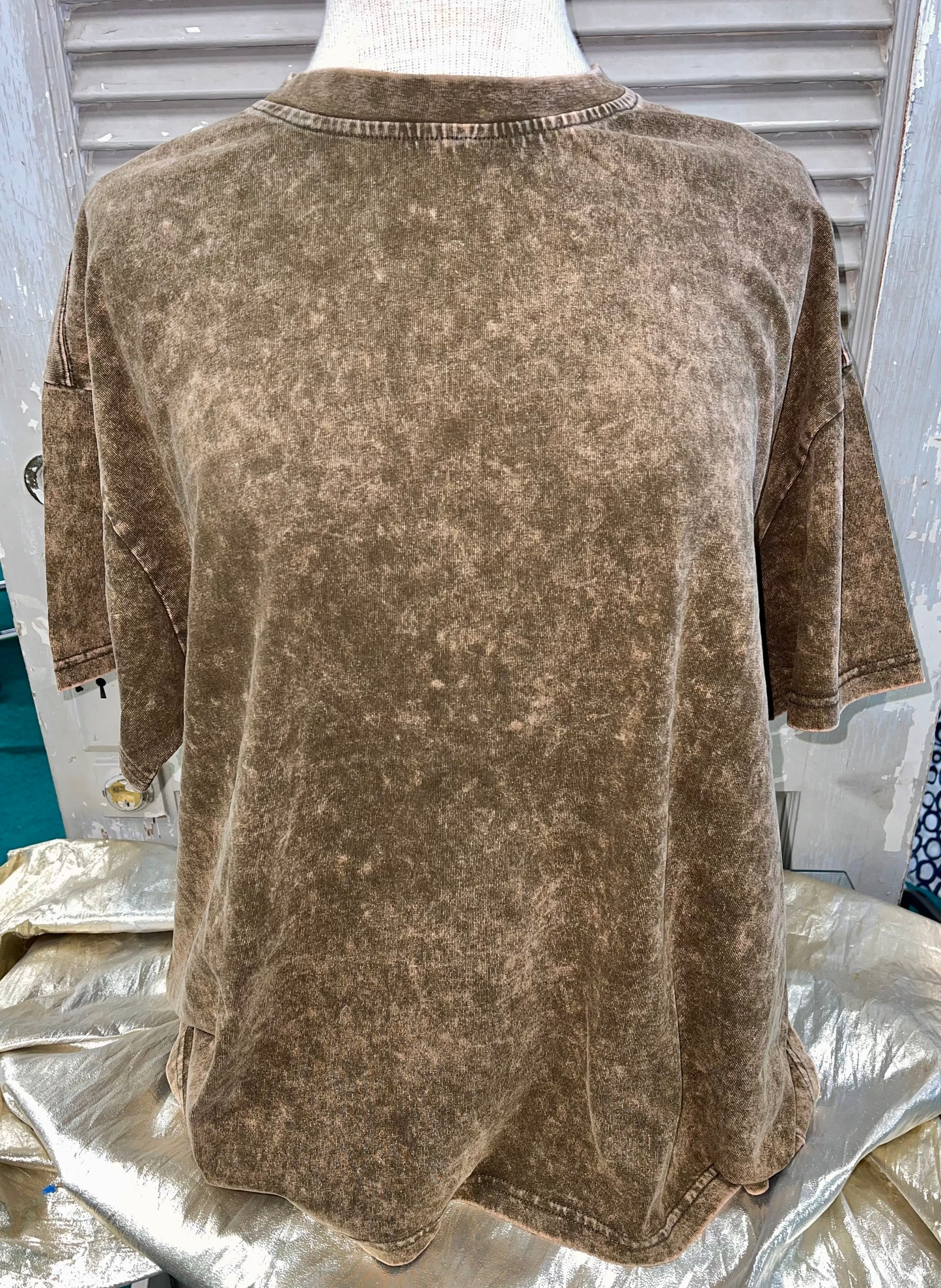 Mineral Magic Everyday Tee
