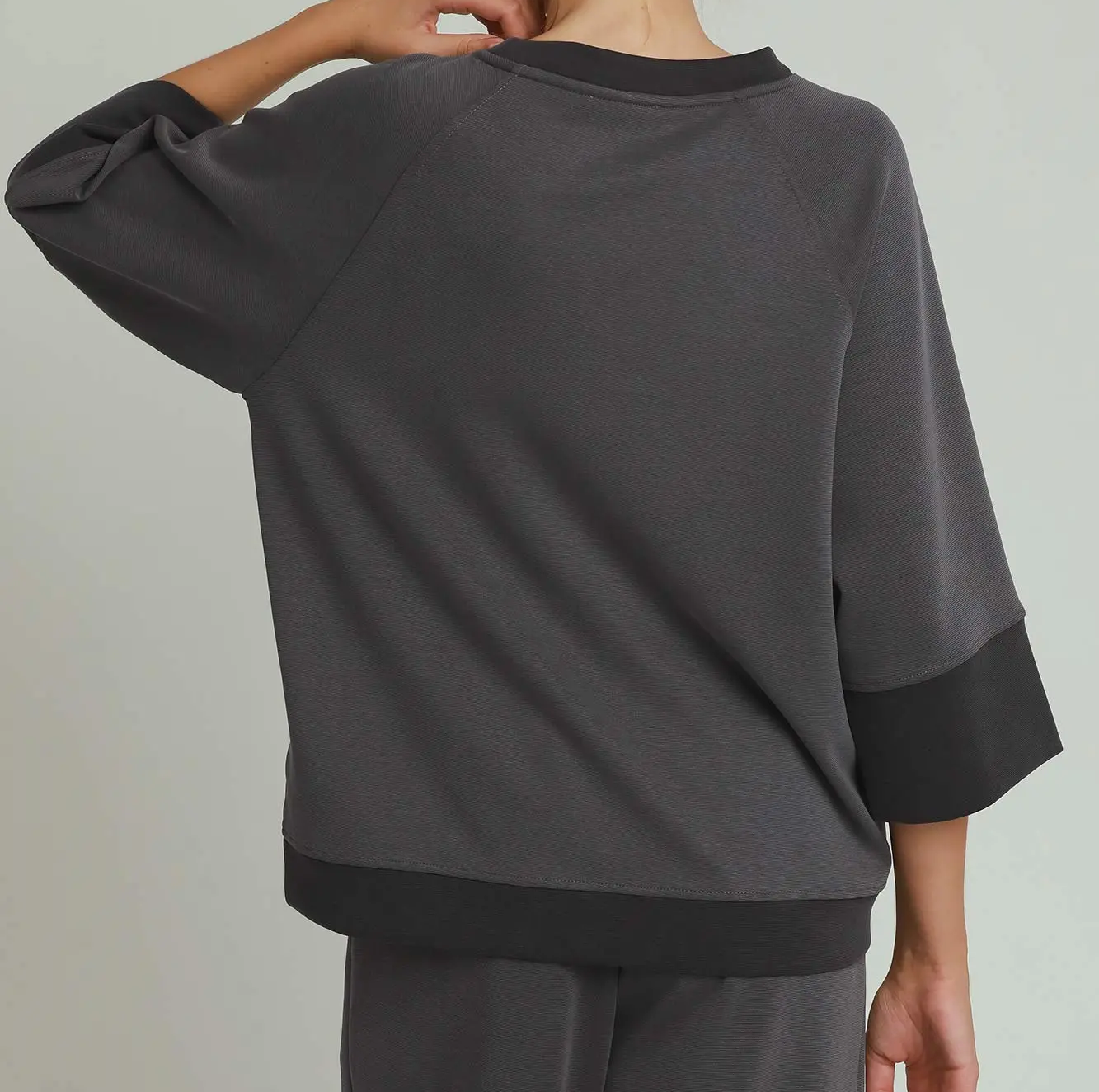 Umgee Charcoal CLOUDKNIT Modal & Tencel 3/4 Raglan Sleeve Colorblock Crewneck Top
