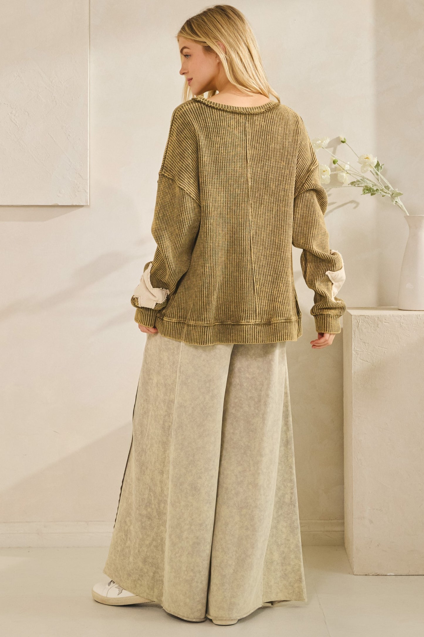 Sage + Fig Starlight Waffle Knit Pullover