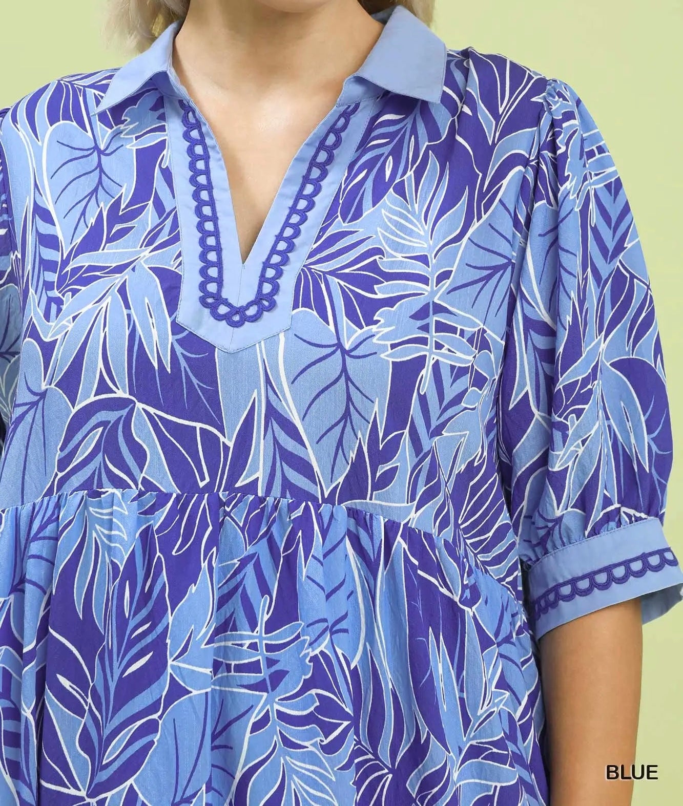 Umgee Plus Size Blue Leafy Border Print V-Neck Midi Dress