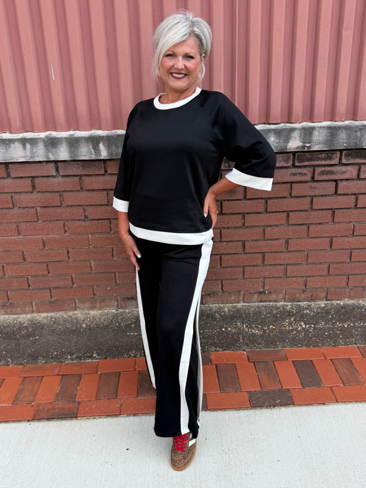 Umgee LUXEKNIT Colorblock Crewneck Raglan Sleeve Top