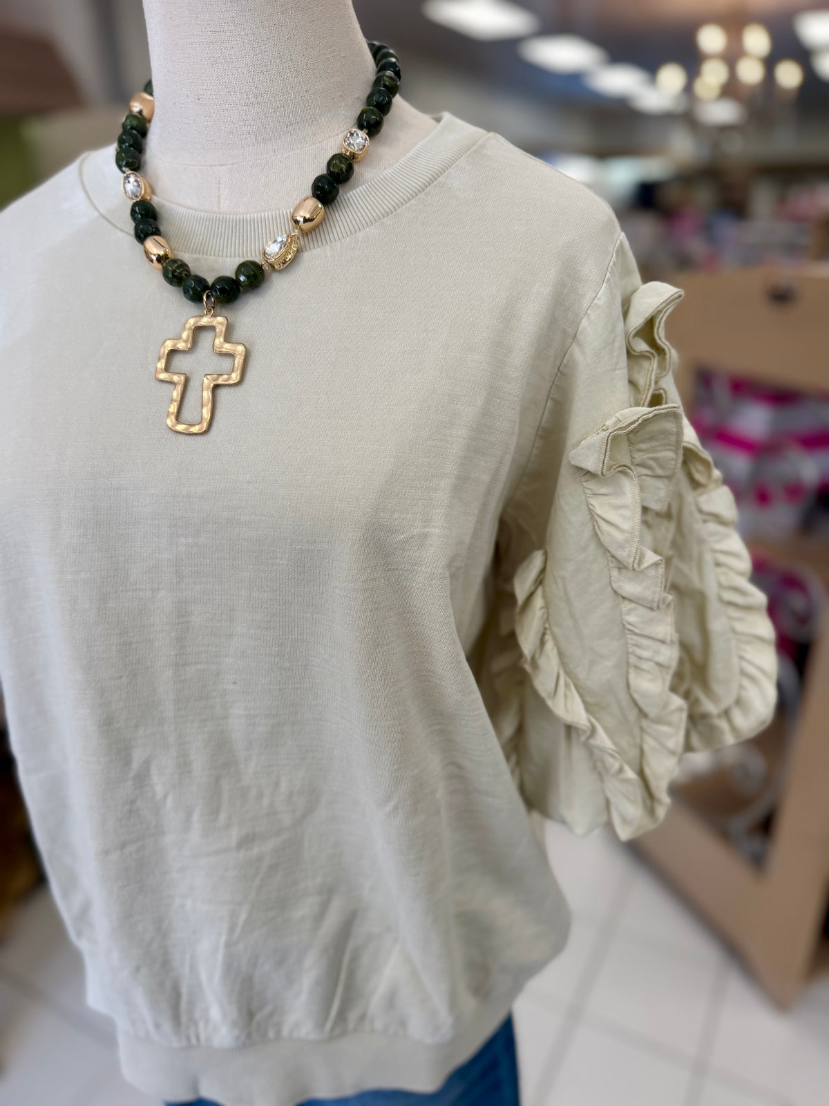 Easel Ecru RUFFLED SLVS MINERAL WASHED TOP