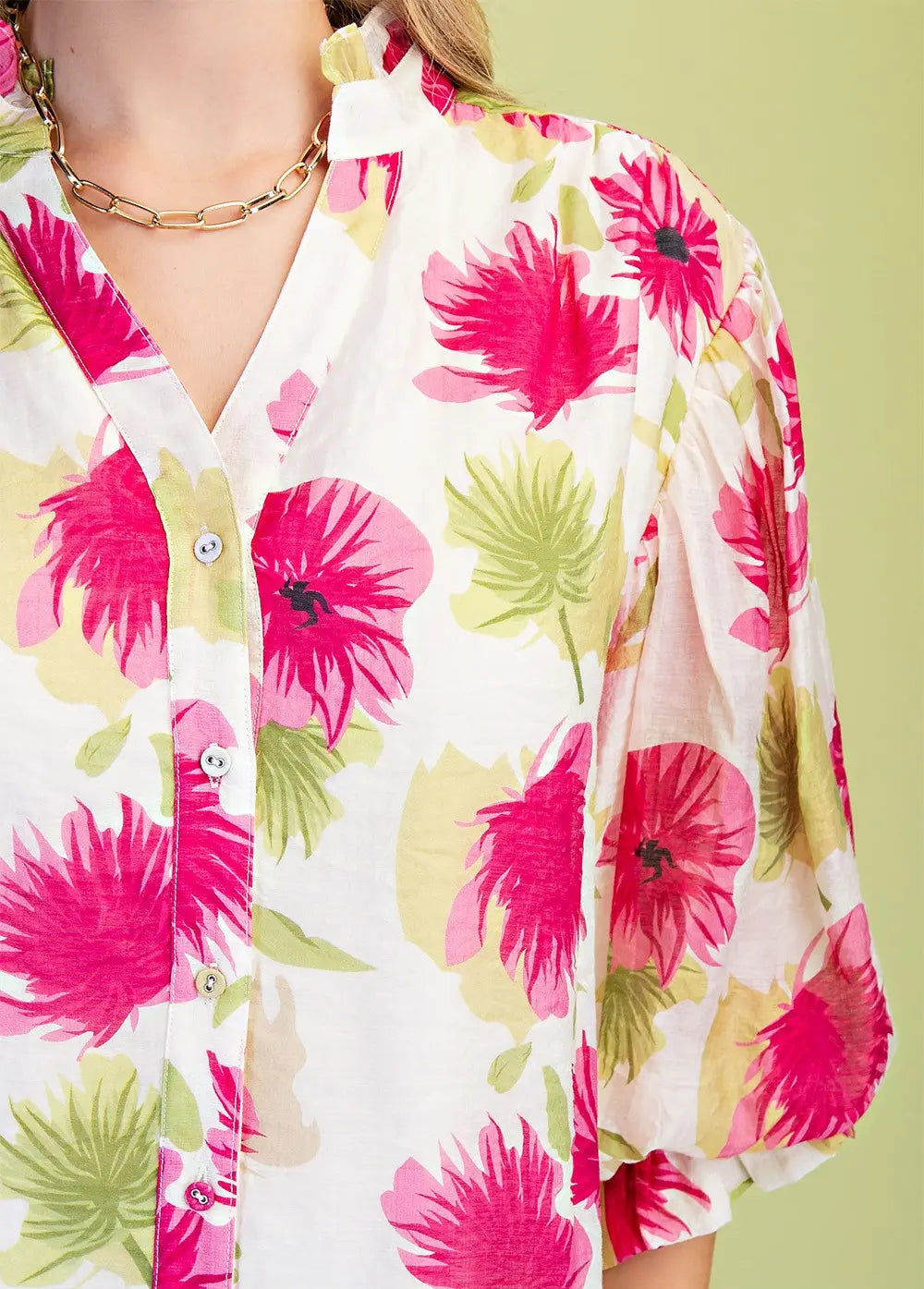 Gigio Plus Size Strawberry Bright Floral Printed Button Down Top