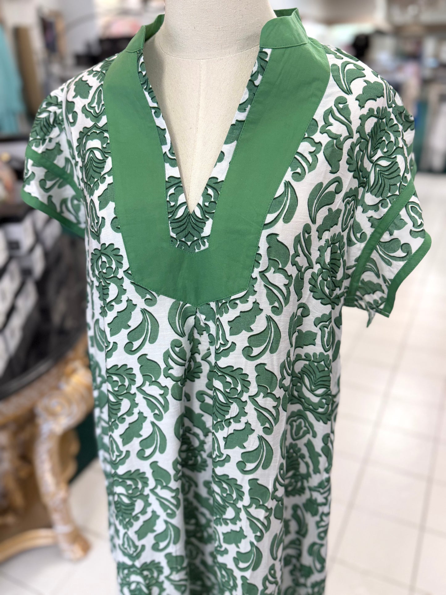 Umgee Plus Size Green Abstract Two Tone Print Midi Dress