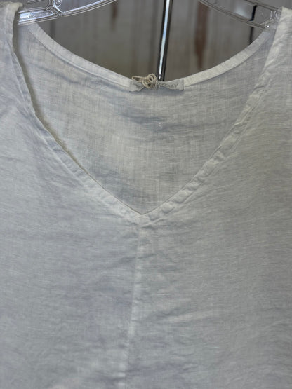 Made in Italy Linen Blouse with Lace and Ripped Fabric Front Pockets