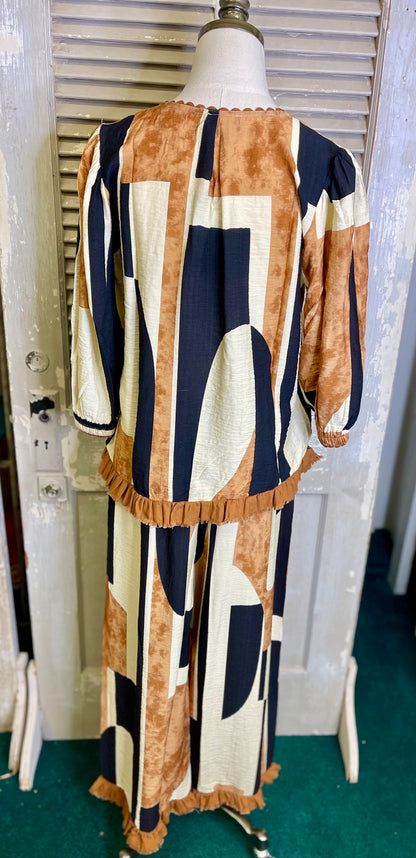 Gigio Taupe Mix Geo Print Outfit Set
