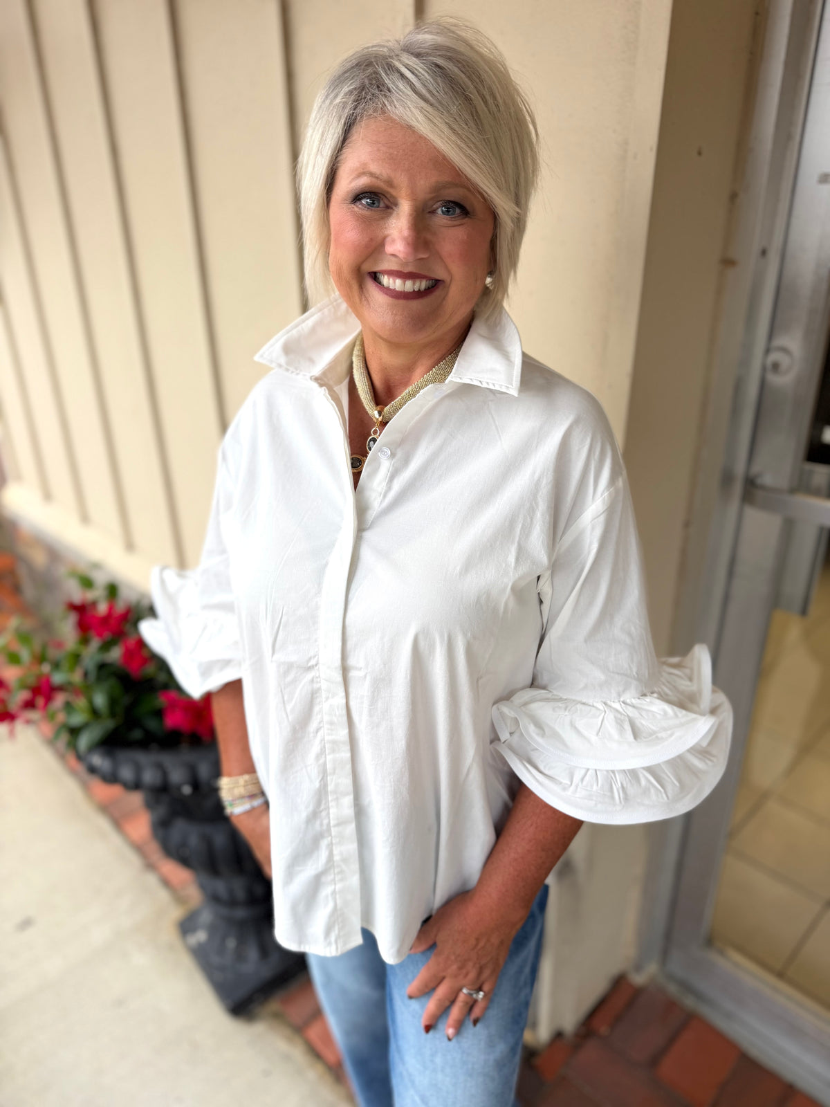 Easel White DOUBLE RUFFLE SLVS COTTON POPLIN BLOUSE