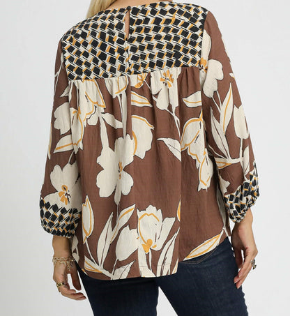 Umgee Plus Size Brown Mix Floral Print Blouse