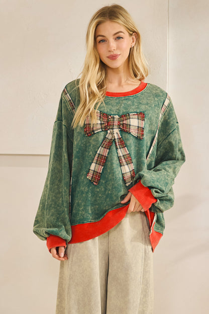 Sage + Fig The Merry Mineral-wash Bow Pullover