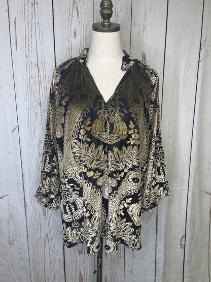 Umgee Damask Print Velvet Split Neck Top