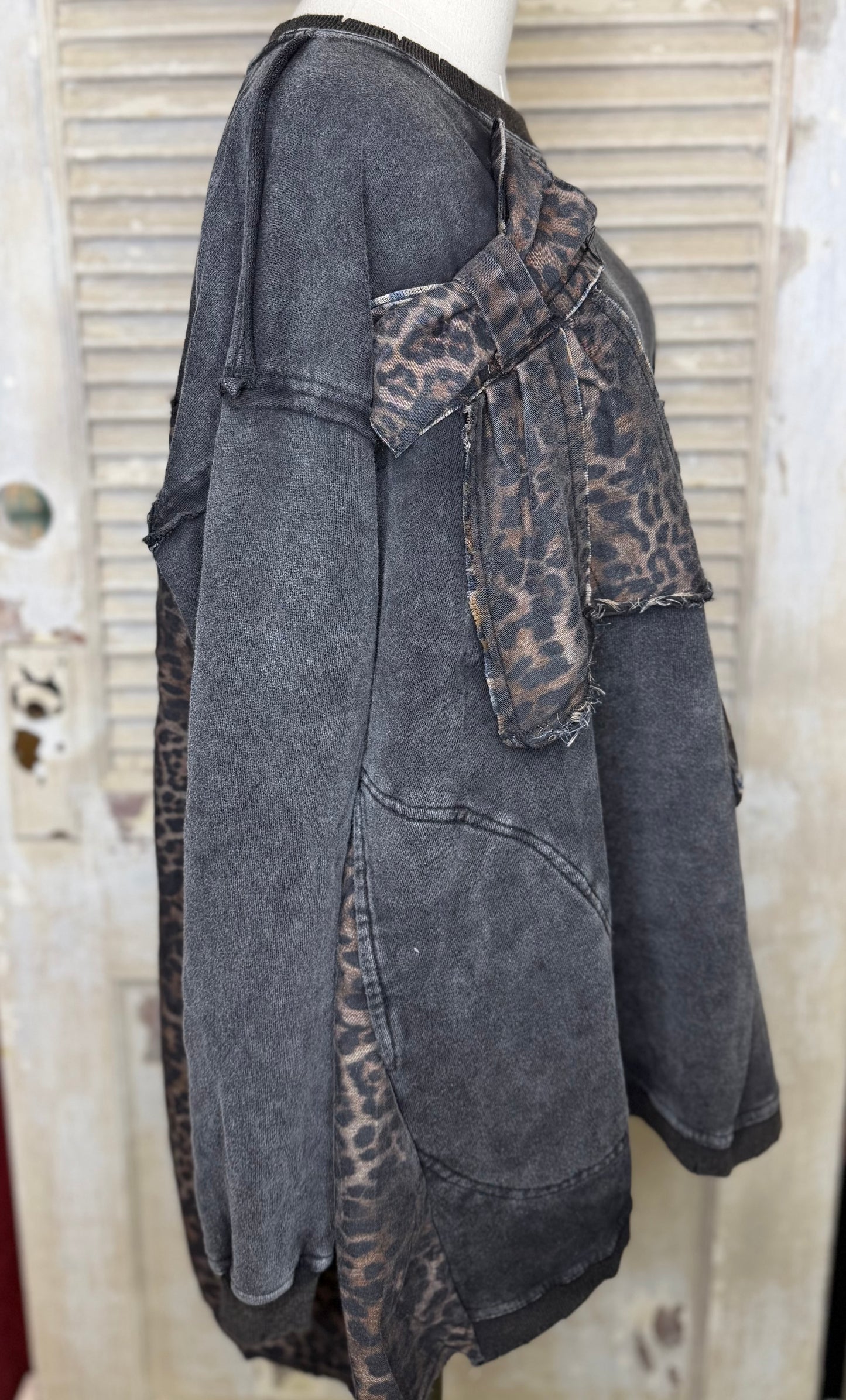 Blue Velvet Leopard Print Bow Pullover