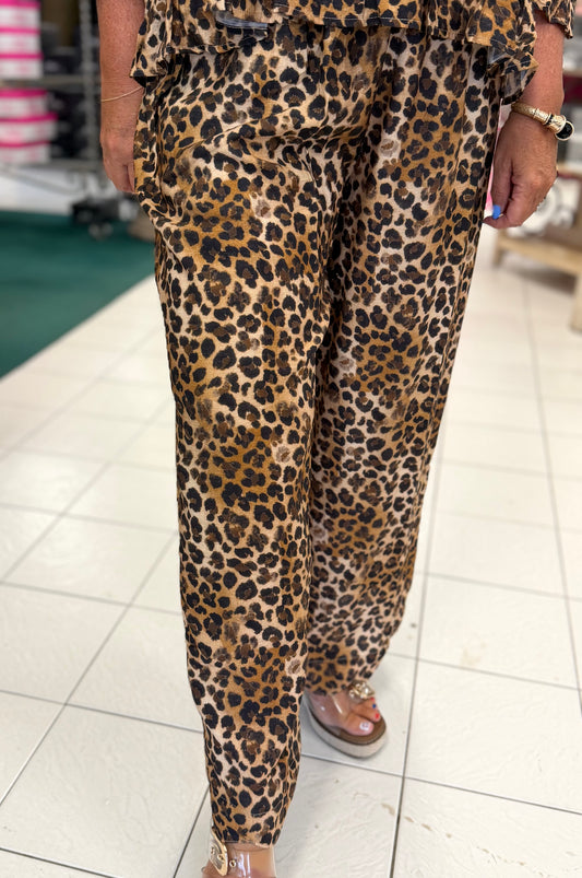 Umgee Latte Brown Leopard Print Scallop Hem Wide Leg Pants
