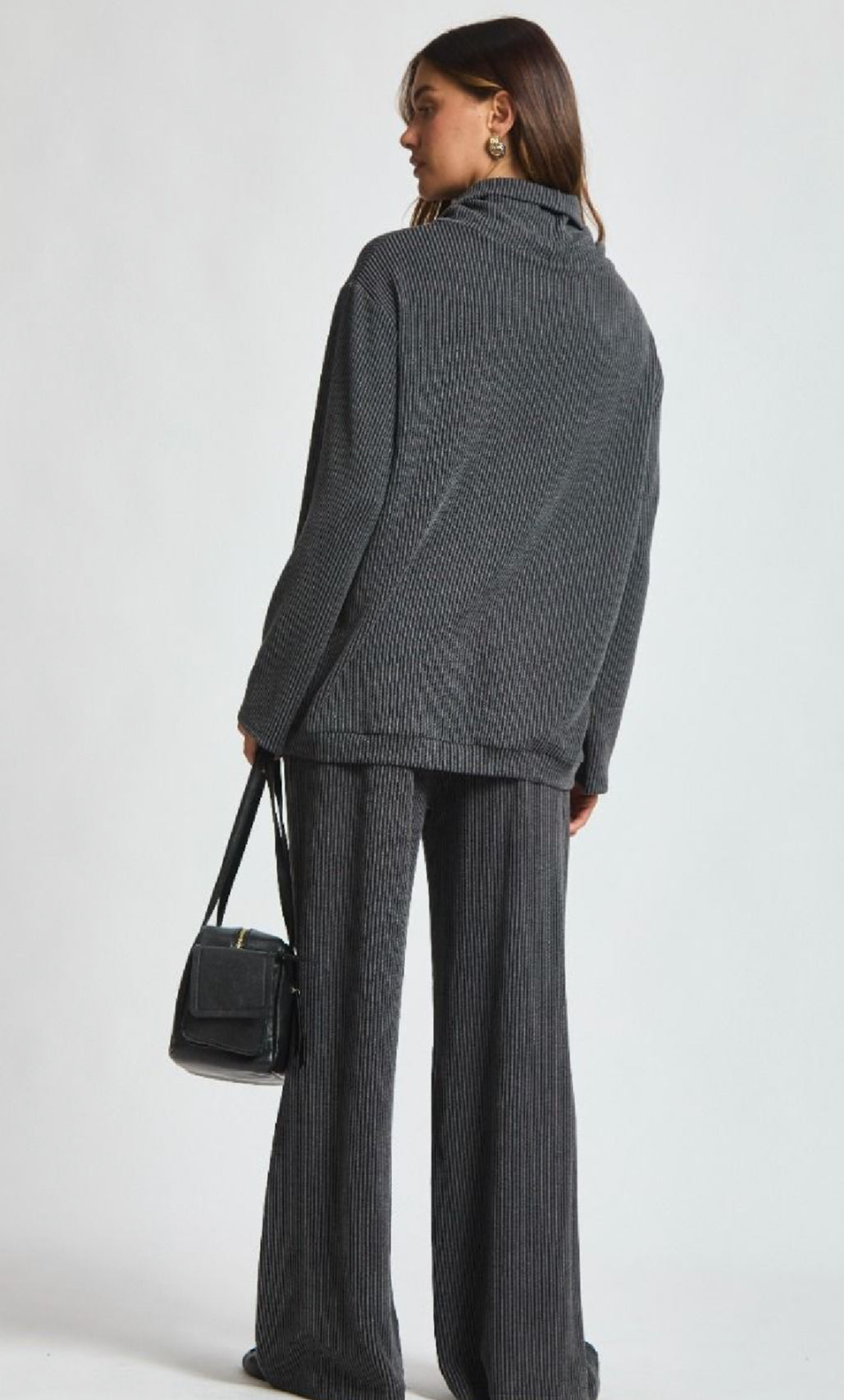 DS Lavish Outfit Set