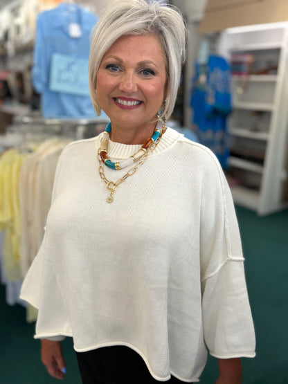 Tres Bien Cream Solid Knit Round Neck 3/4 Sleeve Sweater
