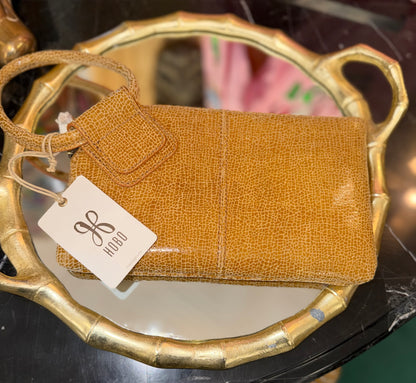 HOBO Sable Clutch - Cedar Crackle Print