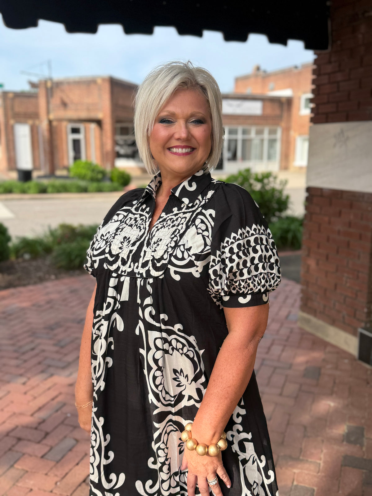 Gigio Black Mixed Print Short Puff Sleeve Midi Dress with a Smocked Front Yoke