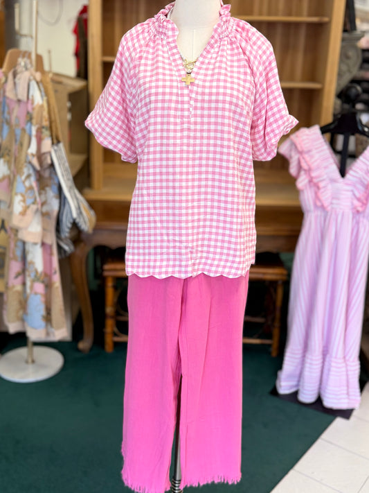 Umgee Peony Gingham Bubble Sleeve V-Neck Top w/ Scallop Hem