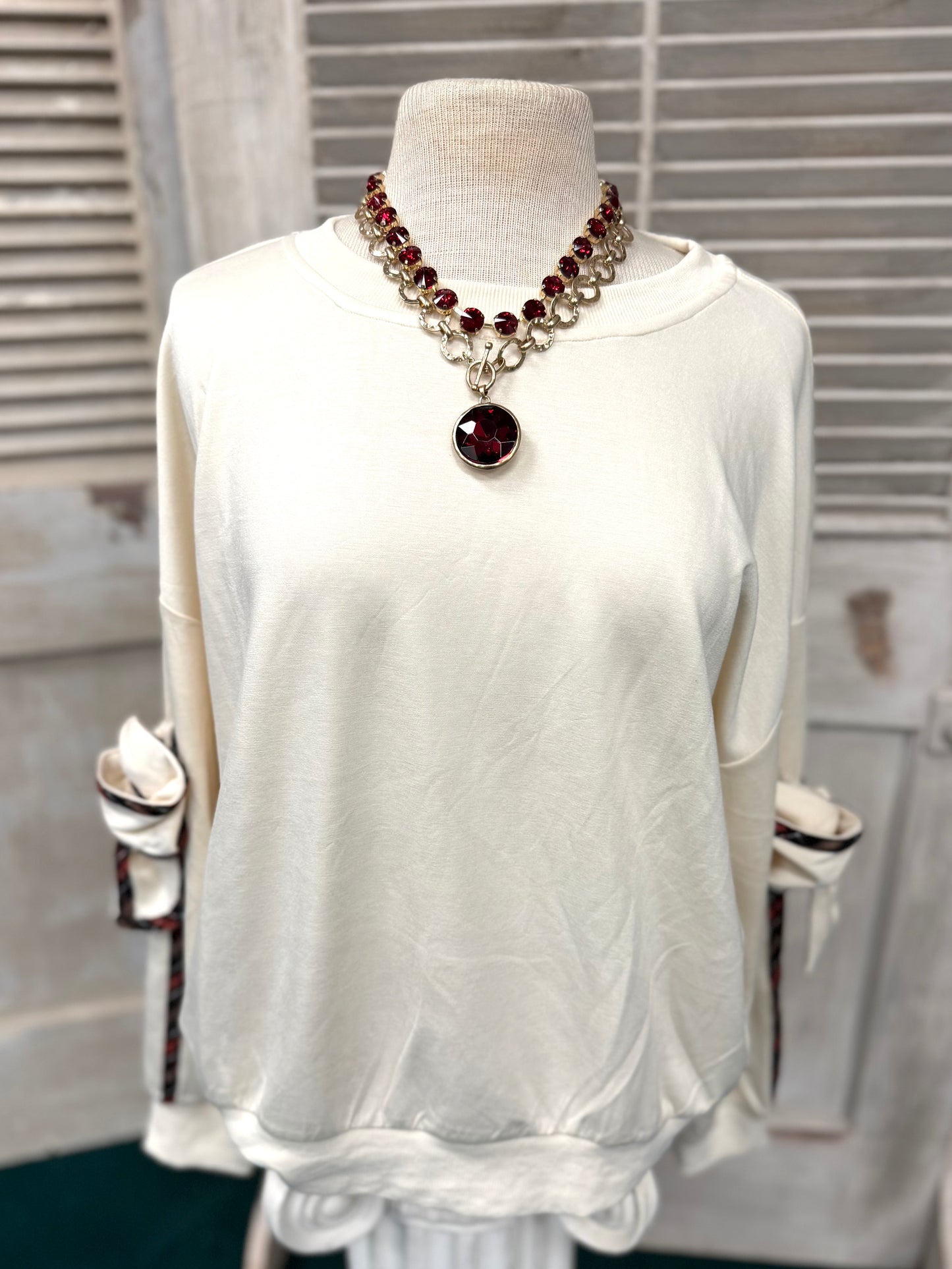 Easel  BOW ON SLVS SCUBA KNIT PULLOVER