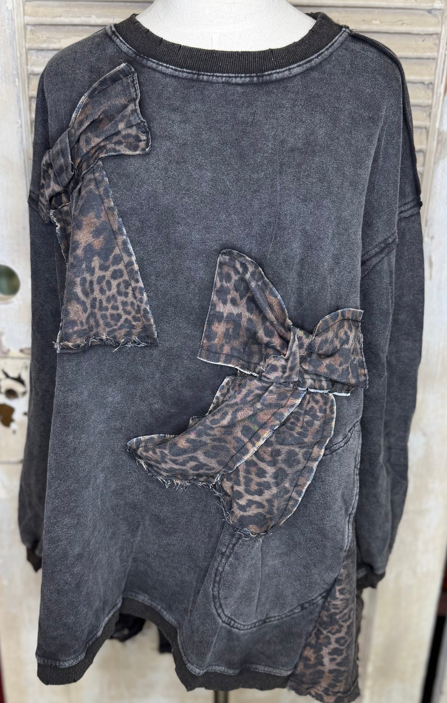 Blue Velvet Leopard Print Bow Pullover