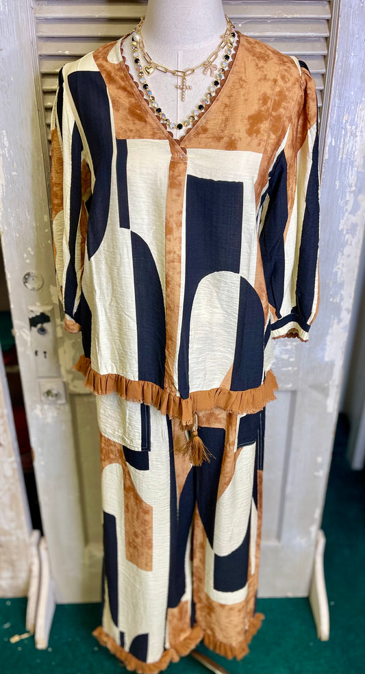 Gigio Taupe Mix Geo Print Outfit Set