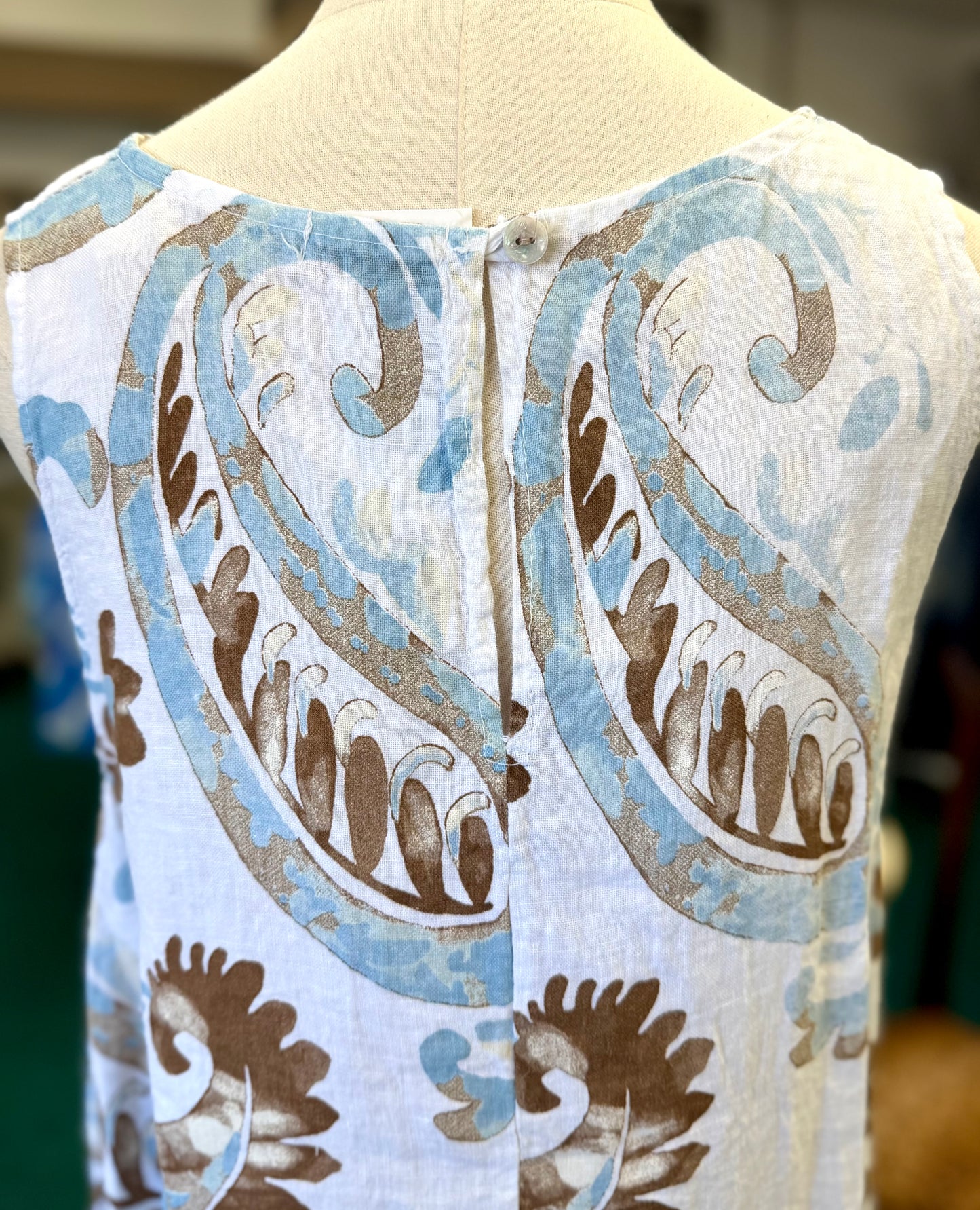 Made in Italy Sleeveless Linen Dress with Matching Jacket