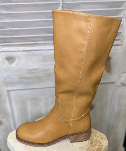 Pierre Dumas Paula Boots in Camel