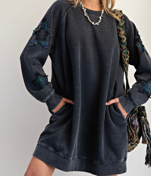 Easel Star Patch Mineral Washed Terry Dress