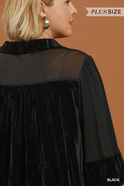Umgee Plus Size Black Velvet Lace Detail Mixed Fabric Blouse