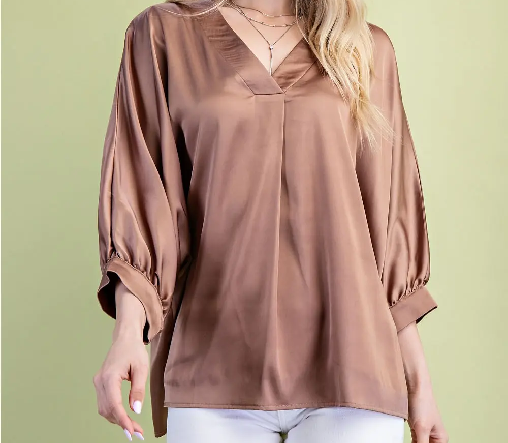 Gigio Satin V-Neck Loose Fit Blouse
