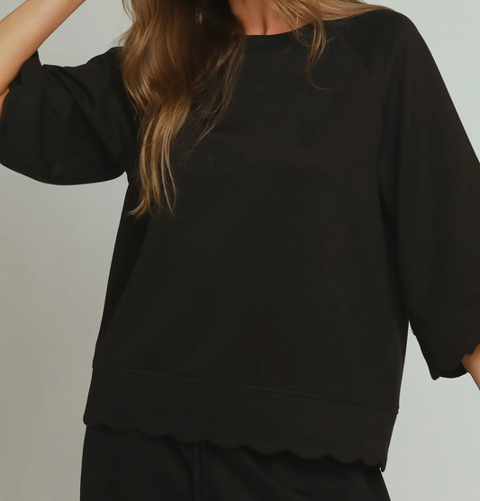 Umgee Black LUXEKNIT Raglan Sleeve Top With Scallop Detail