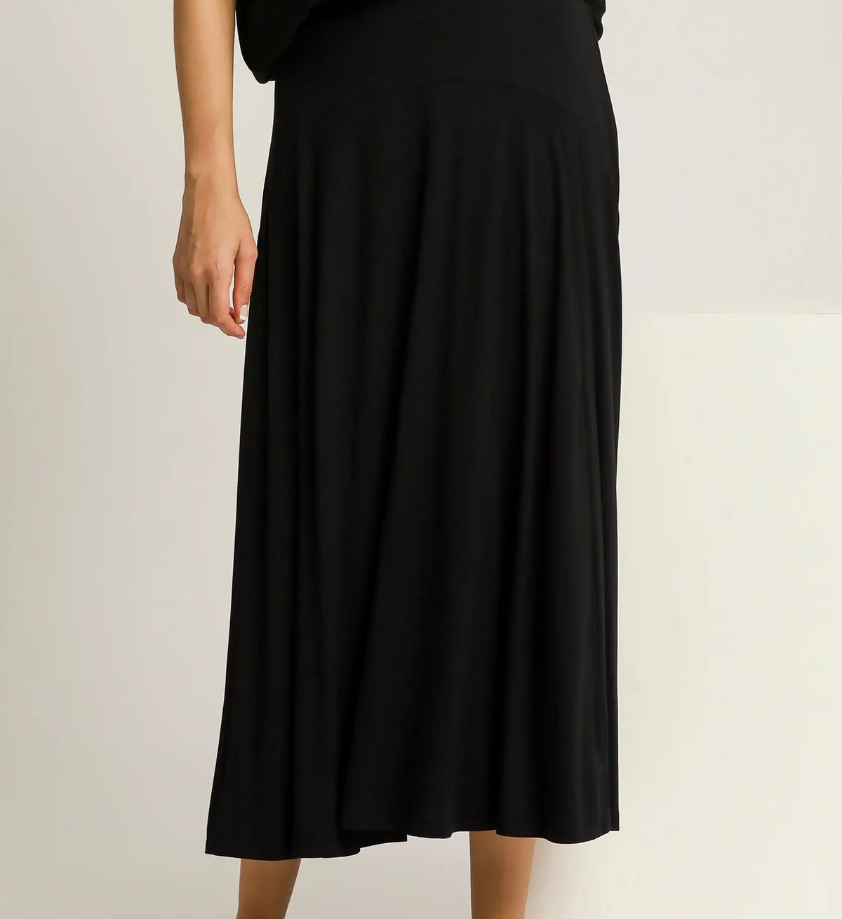 Umgee Black Flare Maxi Skirt