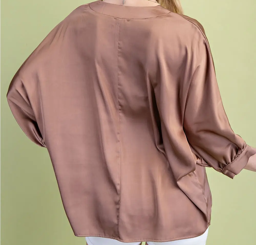 Gigio Satin V-Neck Loose Fit Blouse