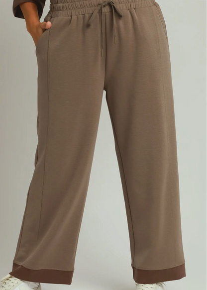Umgee Plus Size Coco Brown CLOUDKNIT Modal & Tencel Colorblock Straight Pants
