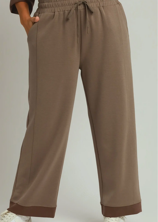 Umgee Plus Size Coco Brown CLOUDKNIT Modal & Tencel Colorblock Straight Pants