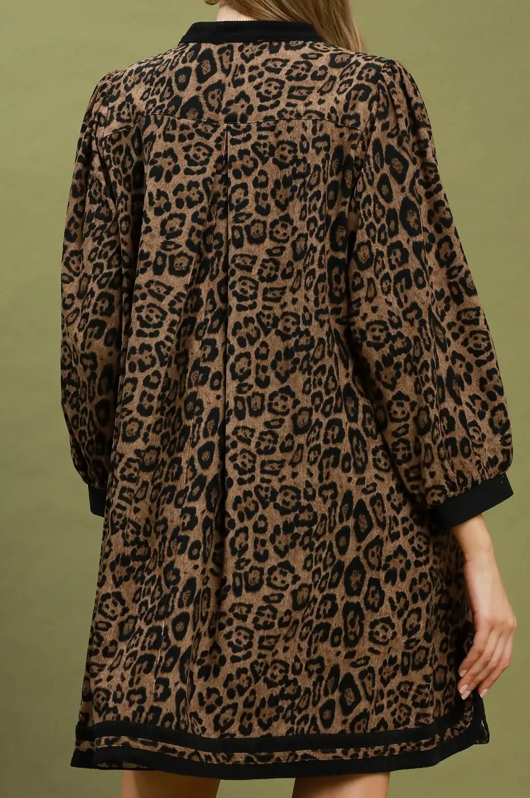 Umgee Leopard Print Contrast Trim Puff Sleeve Tunic Dress