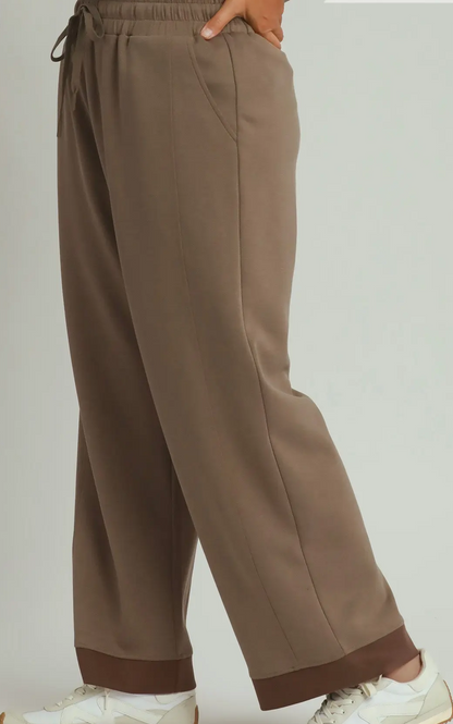 Umgee Plus Size Coco Brown CLOUDKNIT Modal & Tencel Colorblock Straight Pants