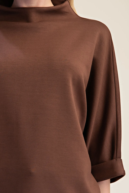 Glam Brown Mock-Neck 3/4 Sleeve Everyday Top