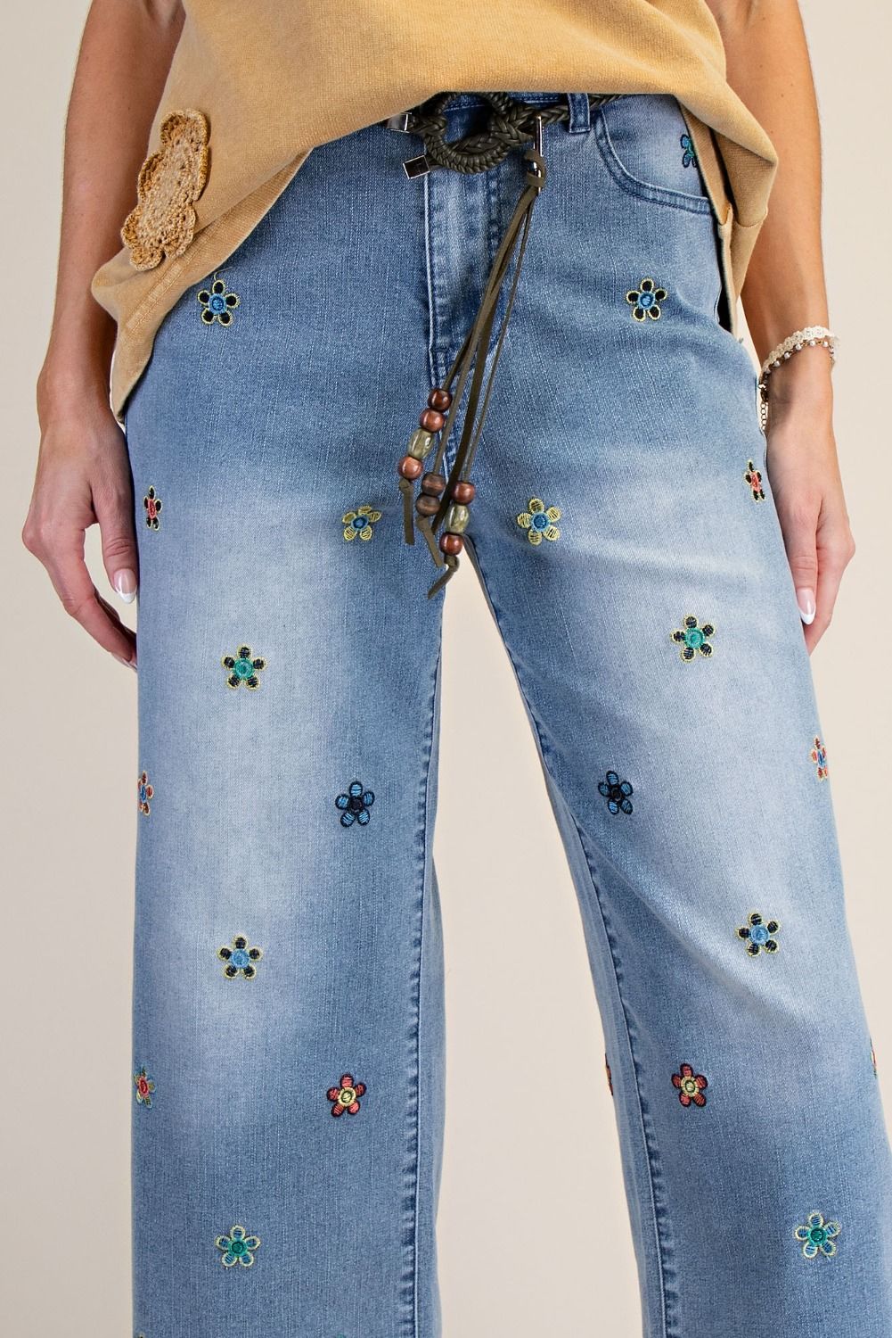 Easel Flower Embroidered Denim Pants