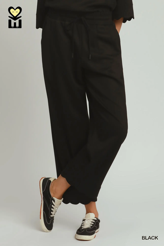 Umgee Black LUXEKNIT Scalloped Hem Straight Pants