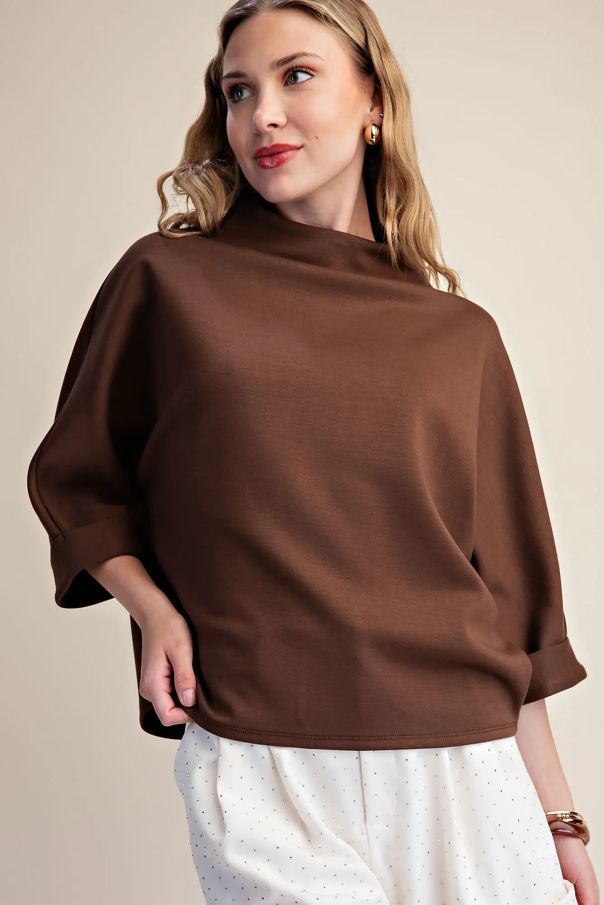 Glam Brown Mock-Neck 3/4 Sleeve Everyday Top