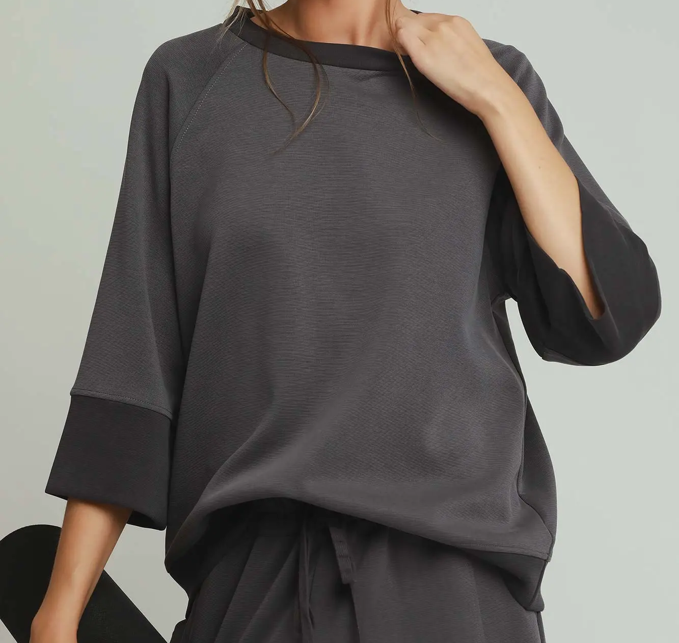 Umgee Charcoal CLOUDKNIT Modal & Tencel 3/4 Raglan Sleeve Colorblock Crewneck Top