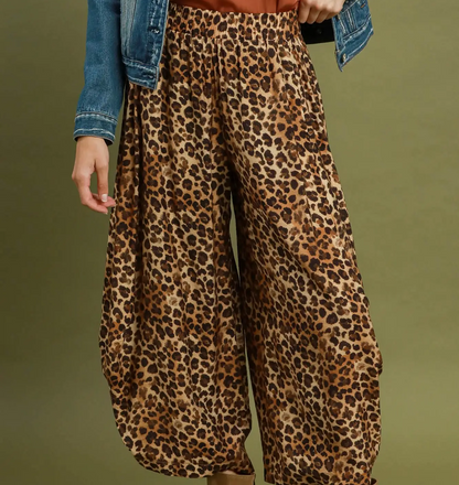 Umgee Leopard Print Bubble Hem Wide Leg Pants