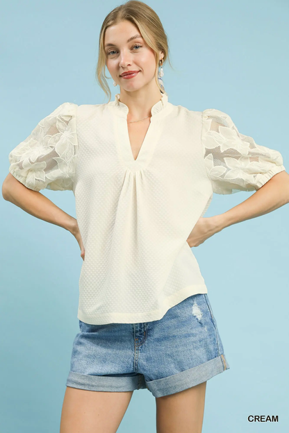 Umgee Cream Textured Blouse with Lace Contrast Sleeves