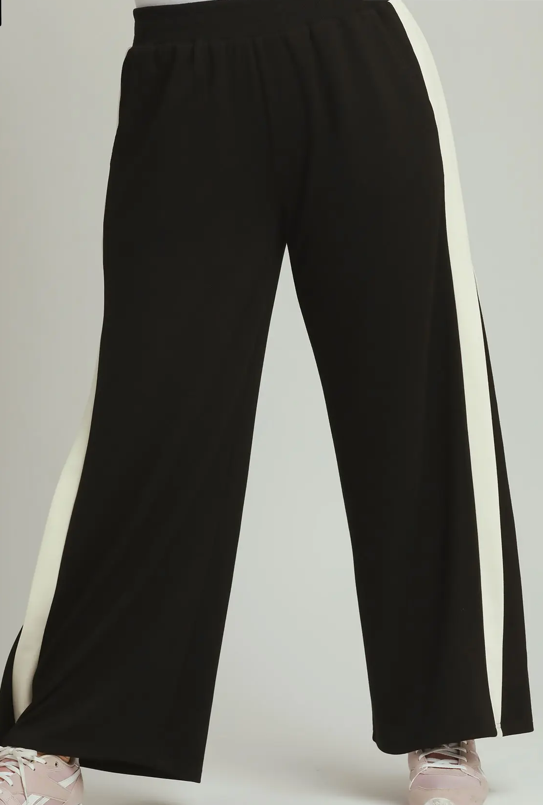 Umgee Plus Size Black LUXEKNIT Colorblock Side Stripe Straight Pants