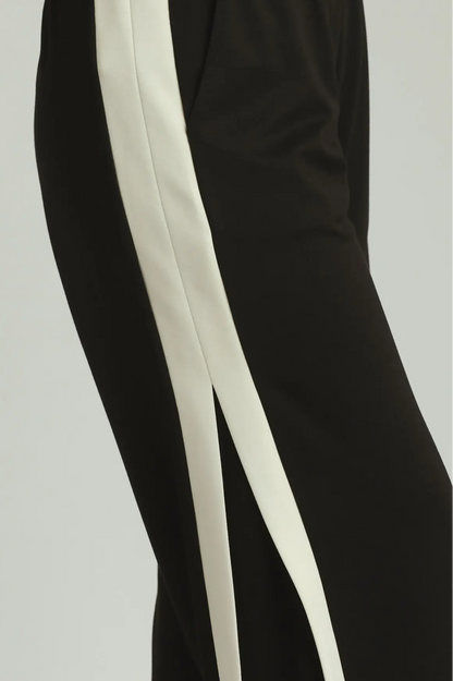 Umgee Plus Size Black LUXEKNIT Colorblock Side Stripe Straight Pants